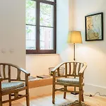 Luxurious Flat In Award-winning Building Διαμέρισμα