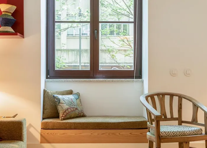 Luxurious Flat In Award-winning Building