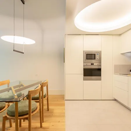 Luxurious Flat In Award-winning Building * Porto