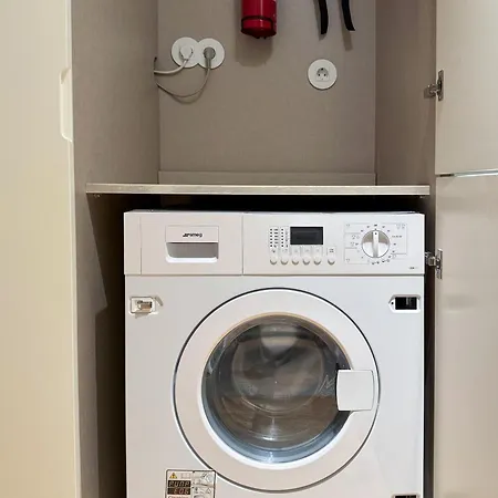 Luxurious Flat In Award-winning Building