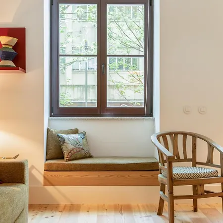 Luxurious Flat In Award-winning Building