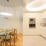 Luxurious Flat In Award-winning Building * Porto