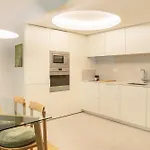 Luxurious Flat In Award-winning Building Apartment Porto