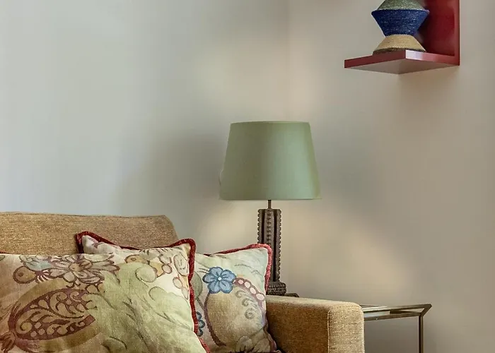 Luxurious Flat In Award-winning Building Apartman